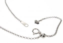 Diamond heart charm necklace