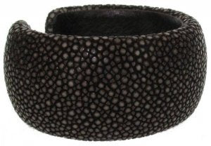 Stingray cuff