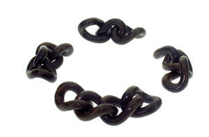 Detachable chain bracelet with pave set Diamond links