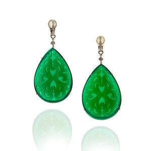 Paisley solid - green agate with diamond on 18ct white gold diamond hoops