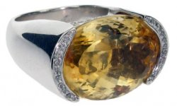 Large Oval 'Funky' ring - Amethyst