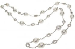 South Sea Pearl and Diamond oval link necklace