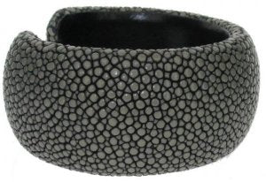 Stingray cuff