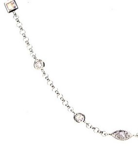 Chain with  squares, rounds and marquis shape diamonds