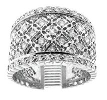 Lacey Diamond ring - graduated