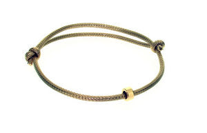 Knotted wire cuff