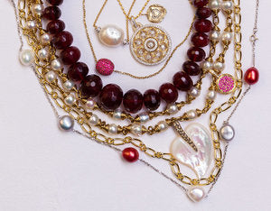 NECK - MESS - PEARL AND GARNET DATE NIGHT