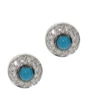 Baby Diamond Studs set with facetted Sapphire